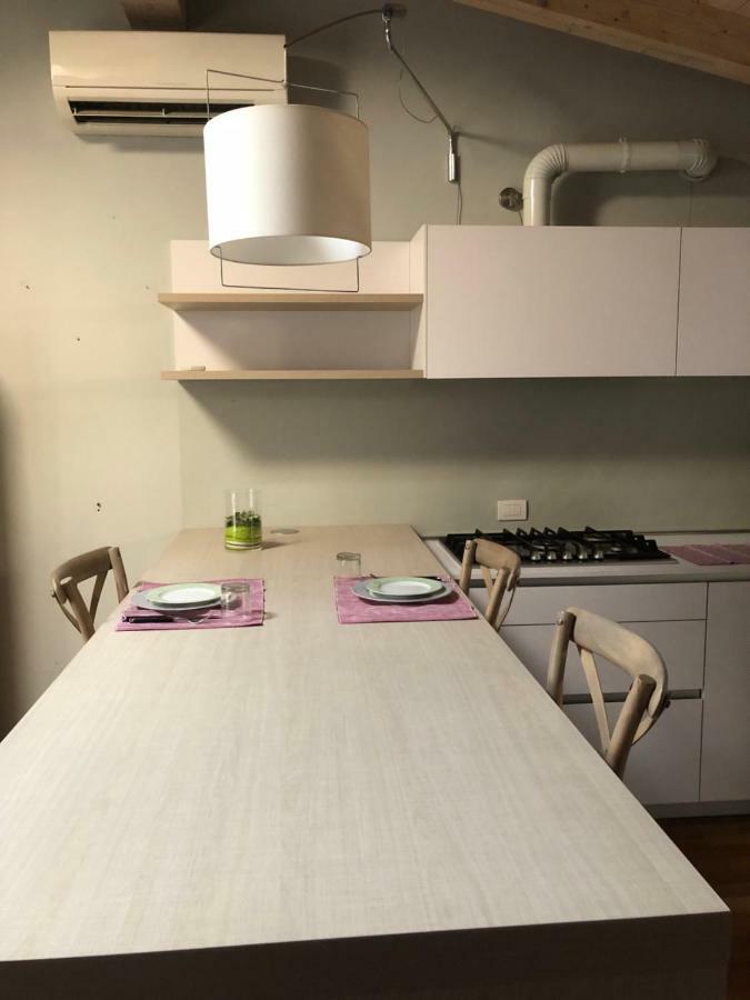 Senza Pensieri Residence Carlo Urbino 克雷马 外观 照片