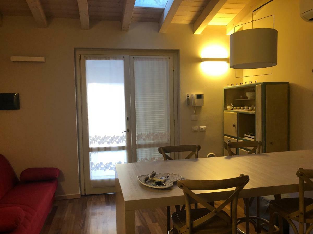 Senza Pensieri Residence Carlo Urbino 克雷马 外观 照片